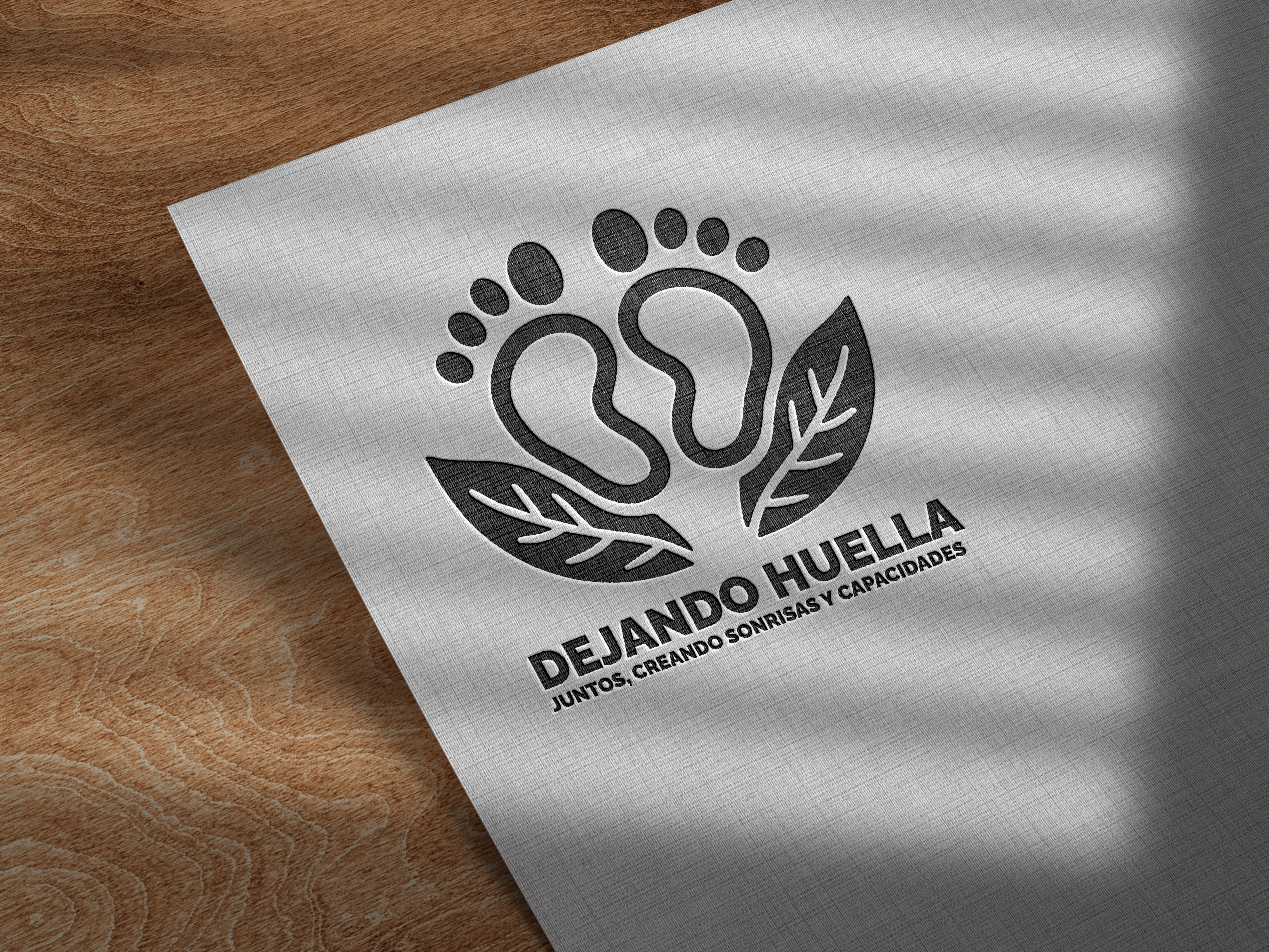 logo dejando huella impreso en papel